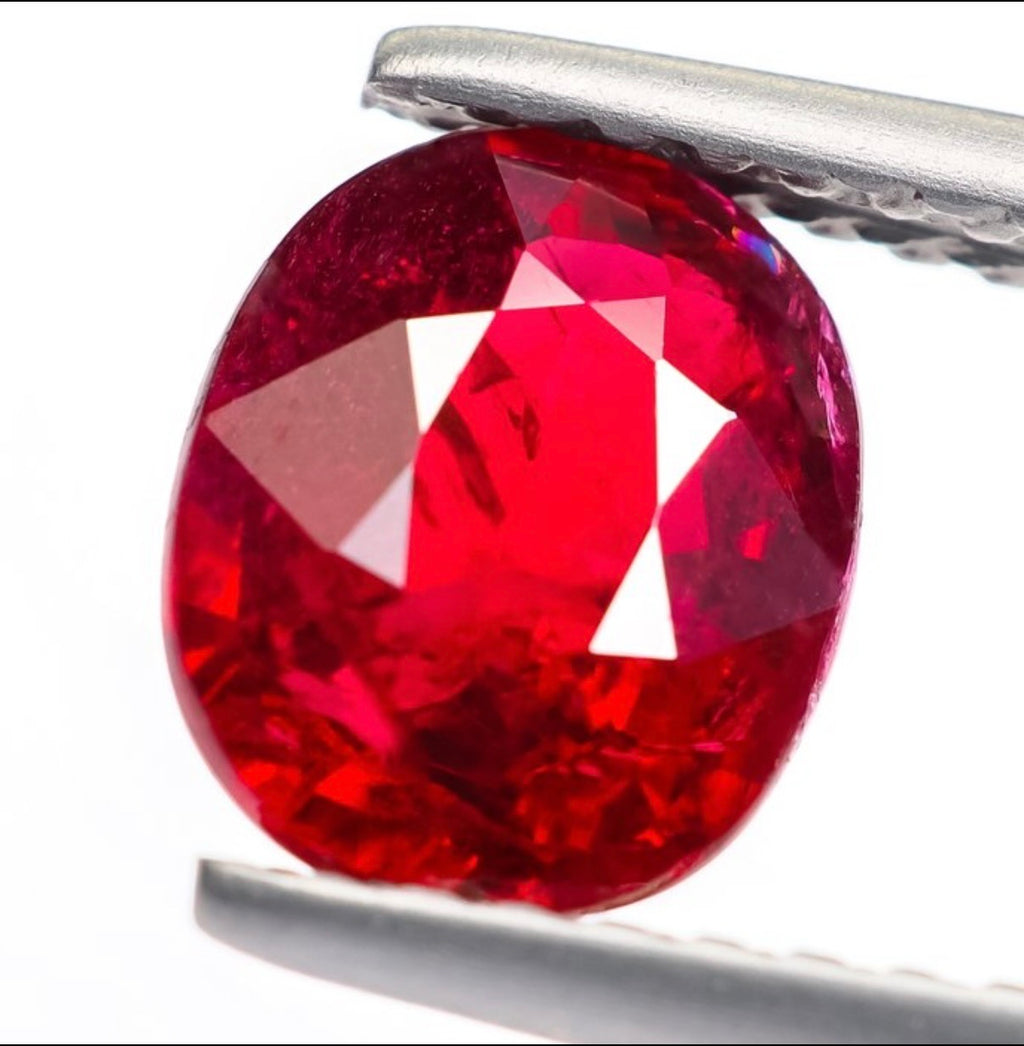 Natural Ruby Oval 1.49 ct – Pigeon Blood, No Heat, photo 5