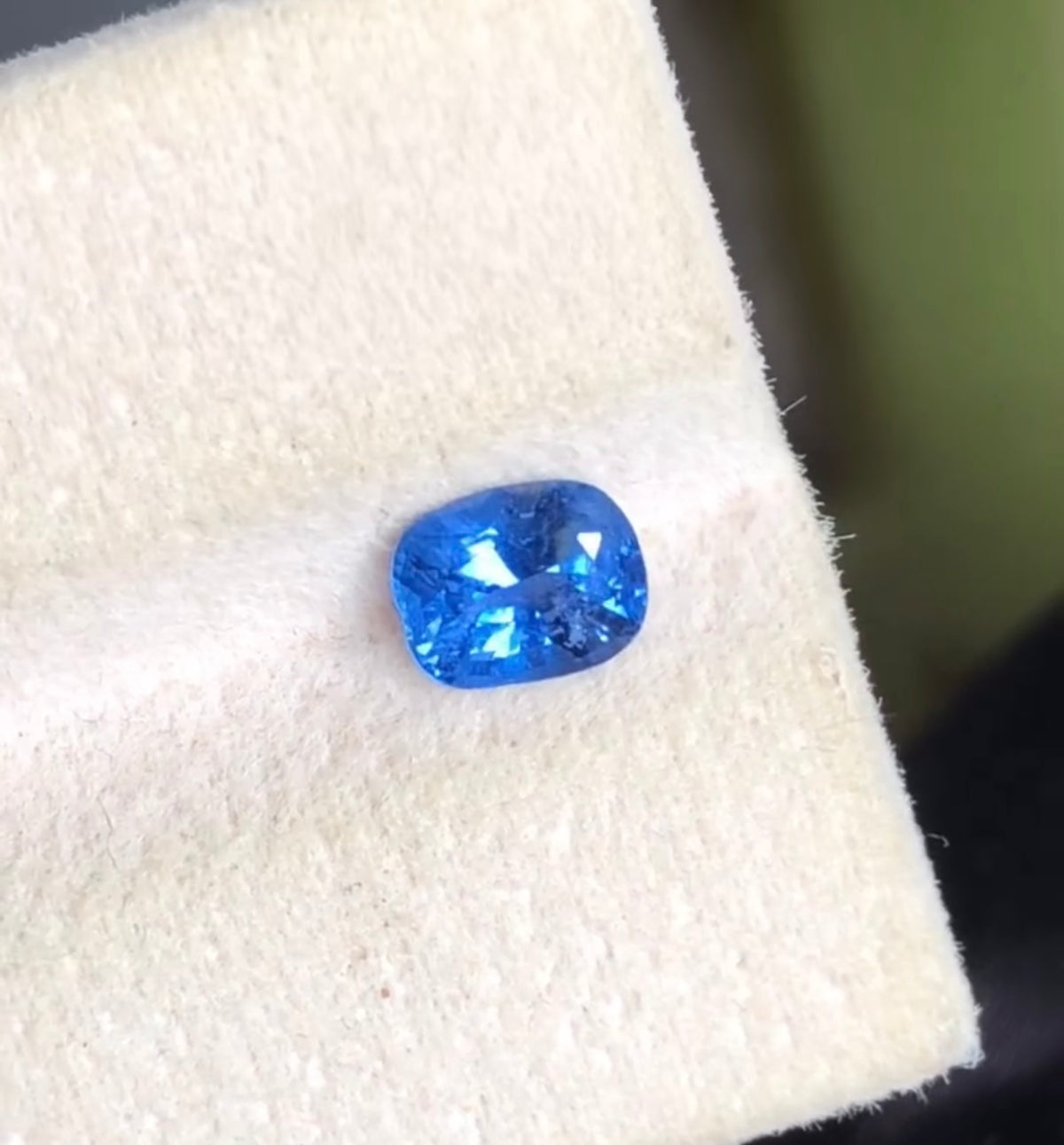 Natural Cobalt Spinel Cushion 0.95 ct – Peacock Blue, No Heat