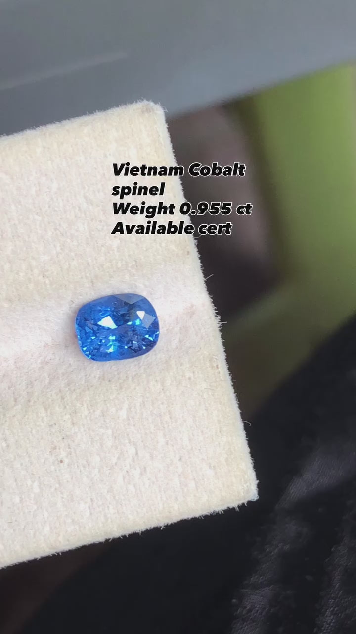 Video of Natural Cobalt Spinel Cushion 0.95 ct – Peacock Blue, No Heat