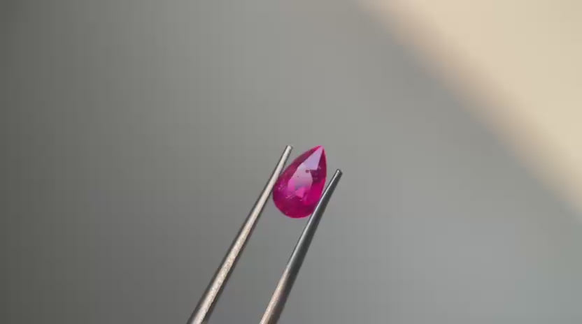 Video of Natural Ruby Pear 1.02 ct – Pigeon's Blood, No Heat
